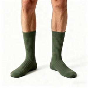 Wholesale Cotton Comfortable High Elastic Green M id Length Socks for Men